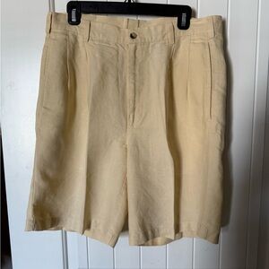 Linen shorts